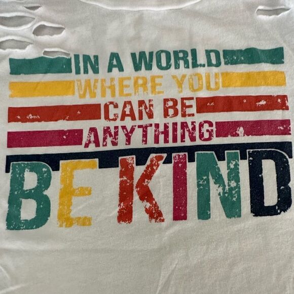 EUC - Be Kind White Distressed Short Sleeve Tee - size appears to be a Small - Picture 2 of 3